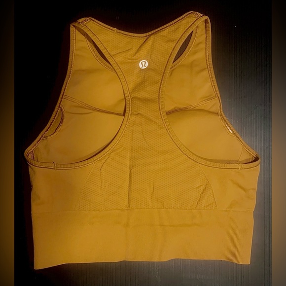 Lululemon sports bra - Picture 2 of 2